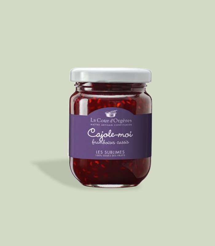 Découvrez notre recette gourmande de confiture à la framboise et au cassis, Cajole Moi.